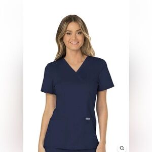 Cherokee scrub top